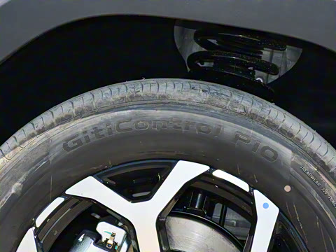 2025�� 220km ����������