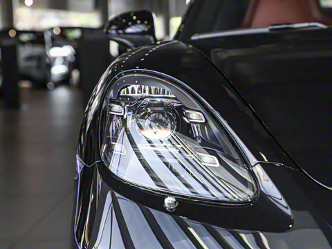 2022�� Boxster 2.0T