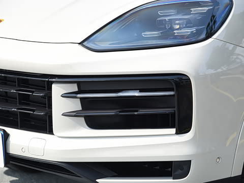 2025�� Cayenne 3.0T