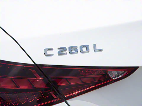 2025�� �Ŀ� C 260 L 4MATIC �˶���