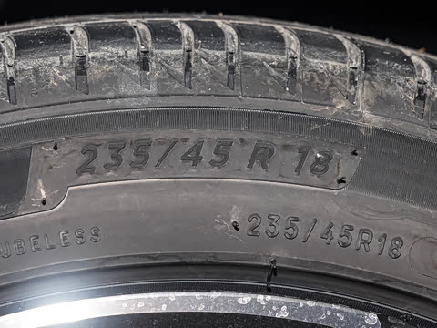 2025�� �˶�ϵ�� 260TURBO ����