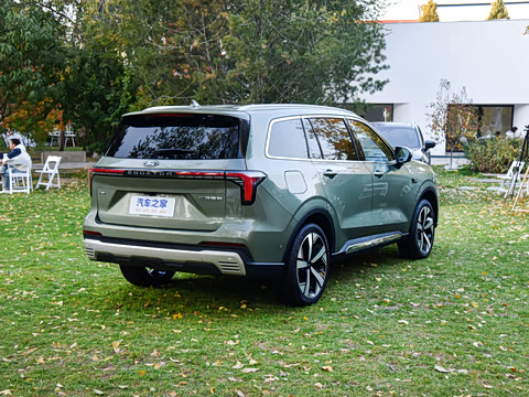 2025�� ������PLUS