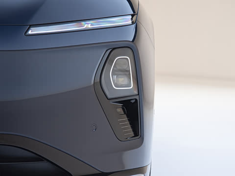 2025�� 102kWh �׷�������