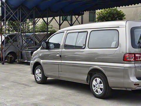 2023�� M5L 1.6L ������ 7��