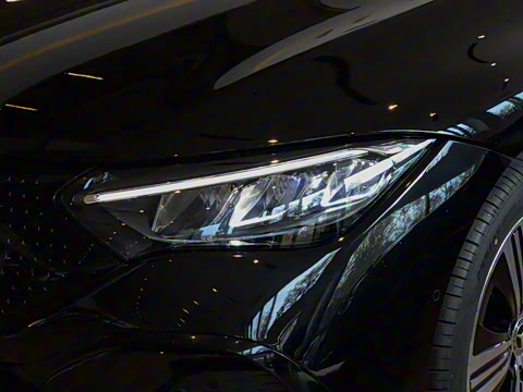 2025�� 500 4MATIC ������