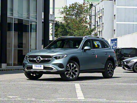 2025�� �Ŀ� GLC 260 L 4MATIC ������