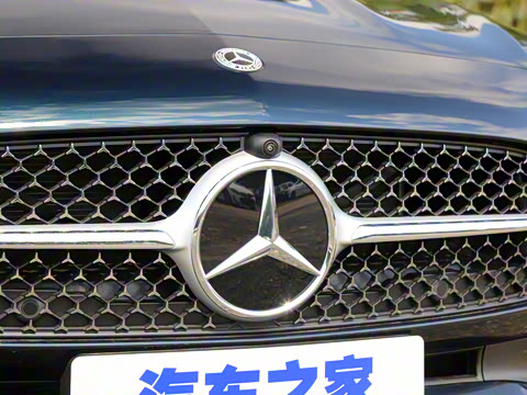 2025�� C 260 L 4MATIC �˶���