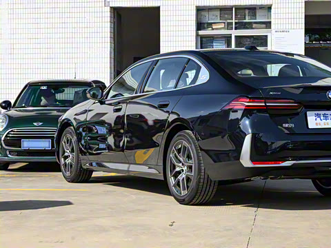 2024�� 530Li xDrive ������װ