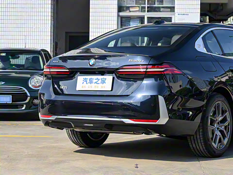 2024�� 530Li xDrive ������װ