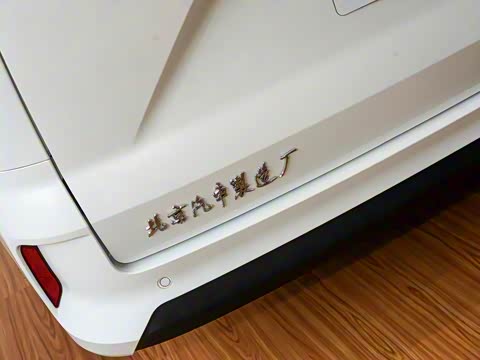 2025�� 2.0L CNG������ 7��