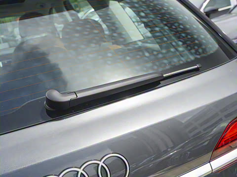 2025�� 45 TFSI quattro S line�˶���