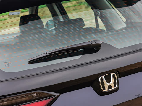 2025�� 240TURBO ���������� 7��