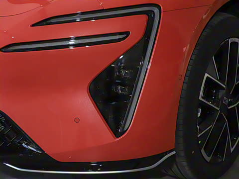 2025�� Max���̰�