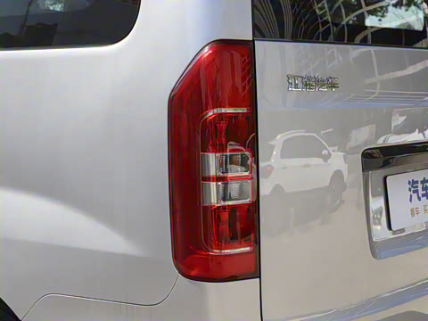 2025�� 1.8L �ֶ������ 5��