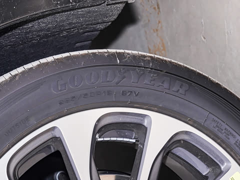 2025�� 2.0T ���а�