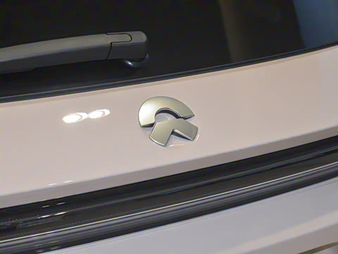 2025�� 75kWh Touring