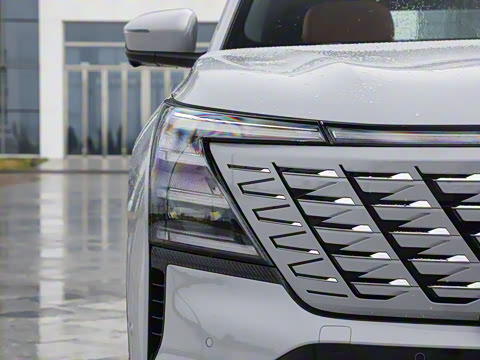 2025�� ���Ĵ� 1.5T ������ �ǻ��콢��