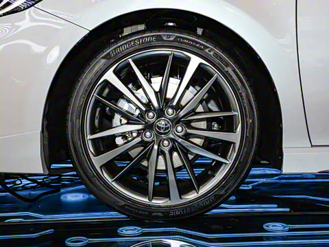 2024�� ˫�� 2.0HXS �˶�Plus��