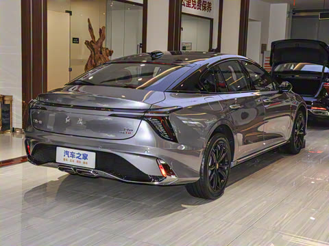 2024�� 2.0T ���а�