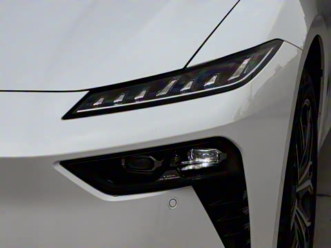 2025�� ���� 550ProѲ����