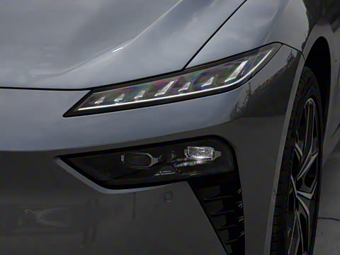 2025�� ���� 550ProѲ����