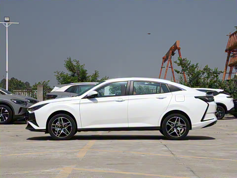 2025�� 1.5L �Զ������