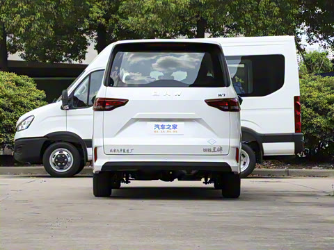 2025�� 2.0L CNG��Ӣ�� 7��