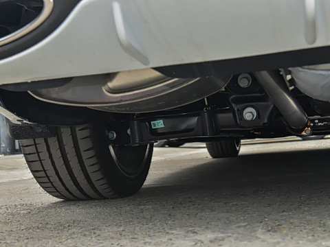 2024�� 2.0T ���Ͱ���������� Shooting Brake