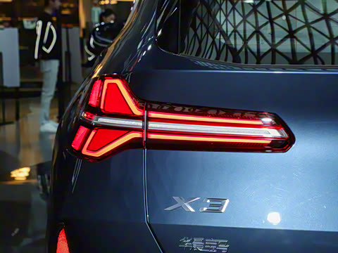 2025�� xDrive30L ������ M�˶���װ