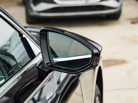 2025�� A8L 55 TFSI quattro �콢��