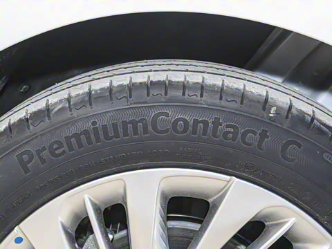 2025�� 2.0T ����������