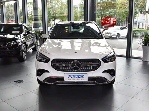 2025�� GLA 220