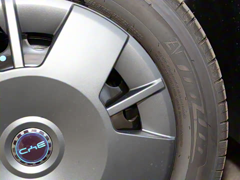 2025�� 305km ������