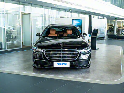 2024�� �Ŀ� S 400 L ������