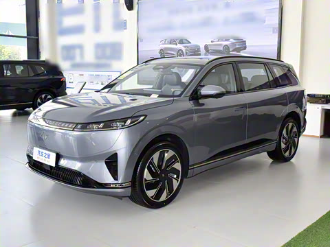 2025�� 636Max���Ȱ� 5��