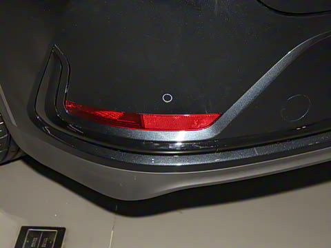 2025�� 735MAX 160kW