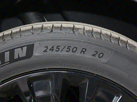 2025�� 400T ̽����