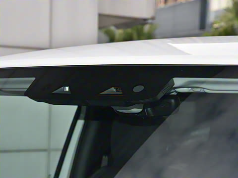 2025�� 90 2.0T P300 S