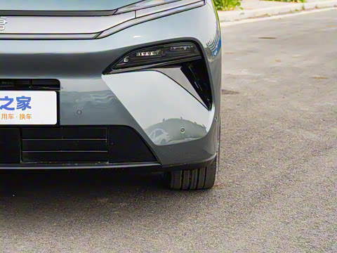 2025�� DM 215KM�����״��콢��