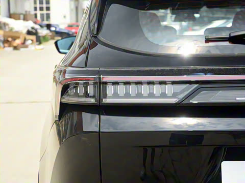 2025�� 1.5T �콢�� 7��