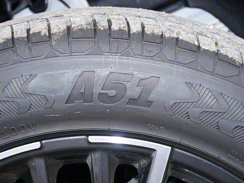 2025�� ׿Խ�� 230TCI �ֶ����ʰ� 7��