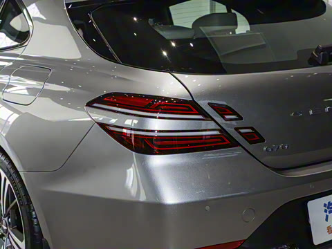 2024�� 2.0T ���Ͱ������콢�� Shooting Brake