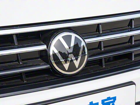 2025�� ���ڿ� 300TSI �Զ��������ڰ�