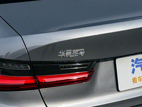 2025�� 325i M�˶���װ