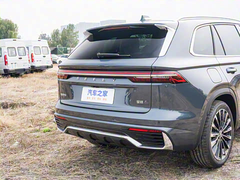 2025�� ������ 2.0TD �Զ����ǰ�