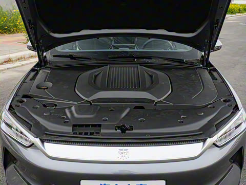 2025�� EV 510KM ���а�