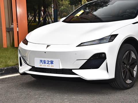 2025�� ���羫Ӣ��