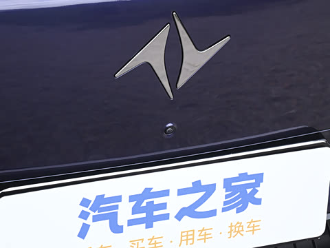 2025�� 210Ultra���̰� 5��