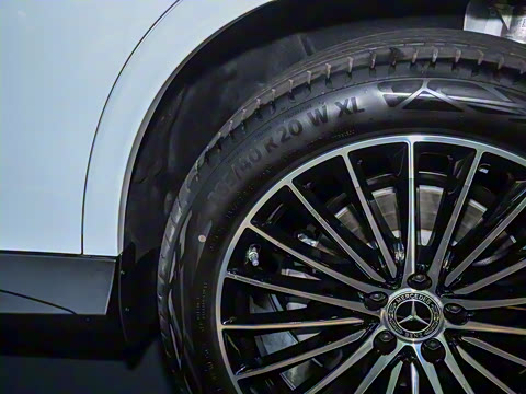 2024�� GLC 300 4MATIC ����SUV