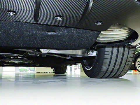 2024�� 4.0T GT V8